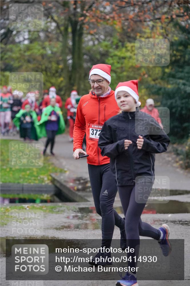 07.12.2025 - St. Pauli X-Mass-Run No. 15 Michael Burmester http://msf.ph/oto/9414930 07.12.2025 10:06:00 Laufen 372, 8 meine-sportfotos.de