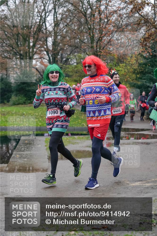 07.12.2025 - St. Pauli X-Mass-Run No. 15 Michael Burmester http://msf.ph/oto/9414942 07.12.2025 10:06:03 Laufen 1090, 4409 meine-sportfotos.de