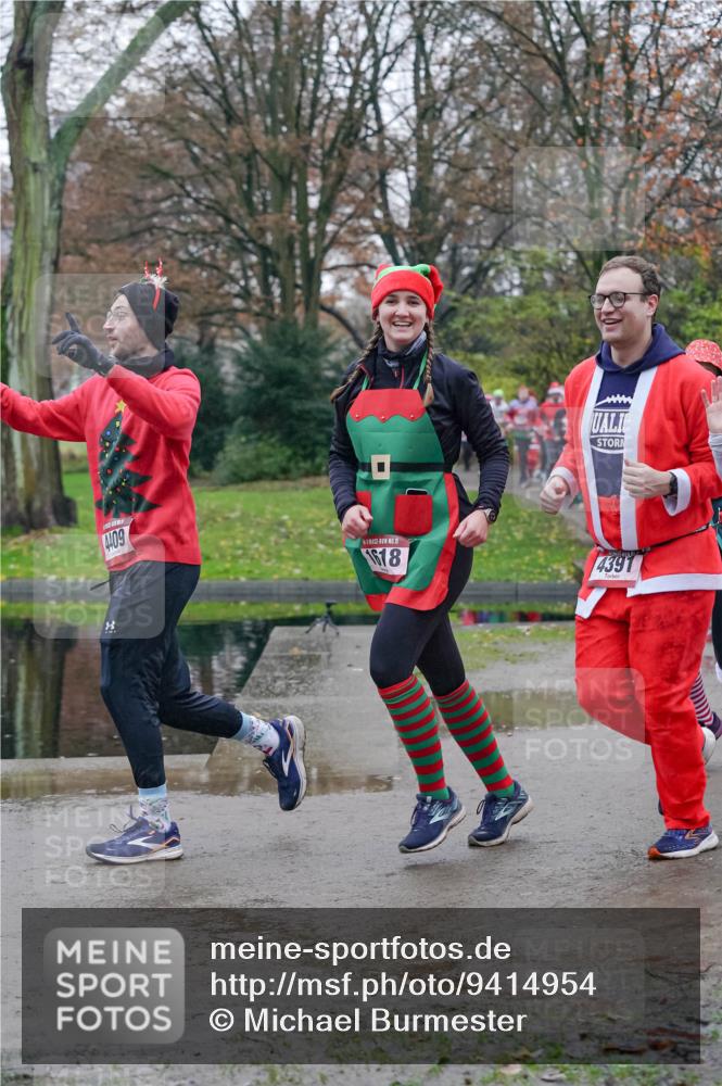 07.12.2025 - St. Pauli X-Mass-Run No. 15 Michael Burmester http://msf.ph/oto/9414954 07.12.2025 10:06:04 Laufen 4409, 15, 1618, 4391 meine-sportfotos.de