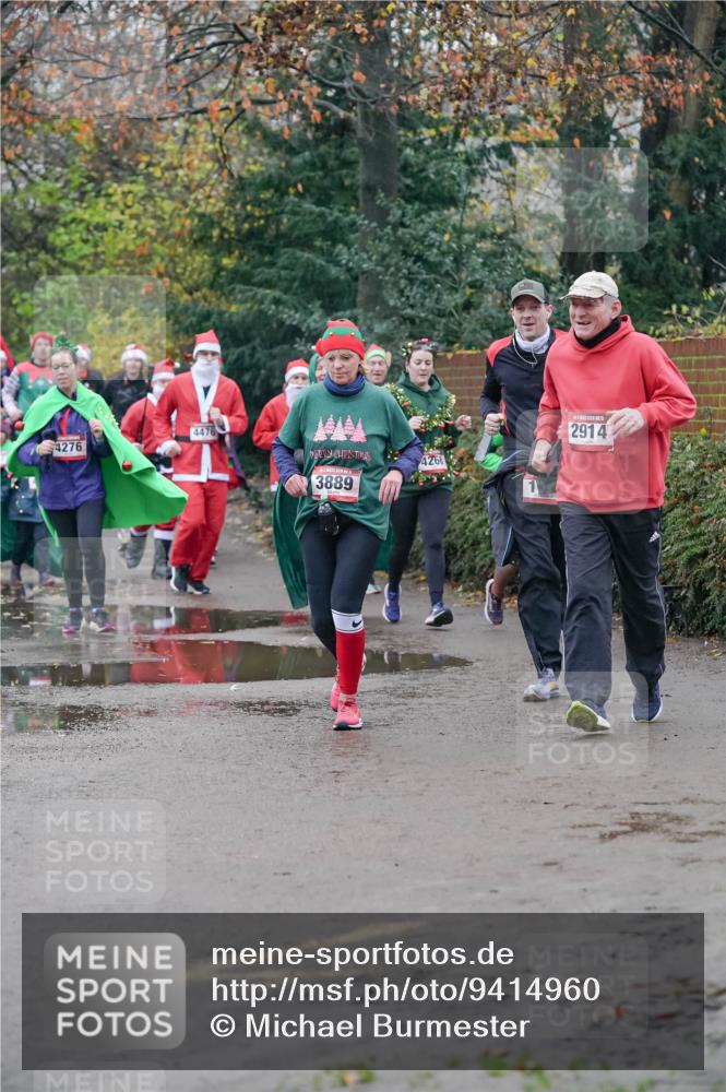 07.12.2025 - St. Pauli X-Mass-Run No. 15 Michael Burmester http://msf.ph/oto/9414960 07.12.2025 10:06:06 Laufen 4476, 4276, 3889, 2914, 4266 meine-sportfotos.de