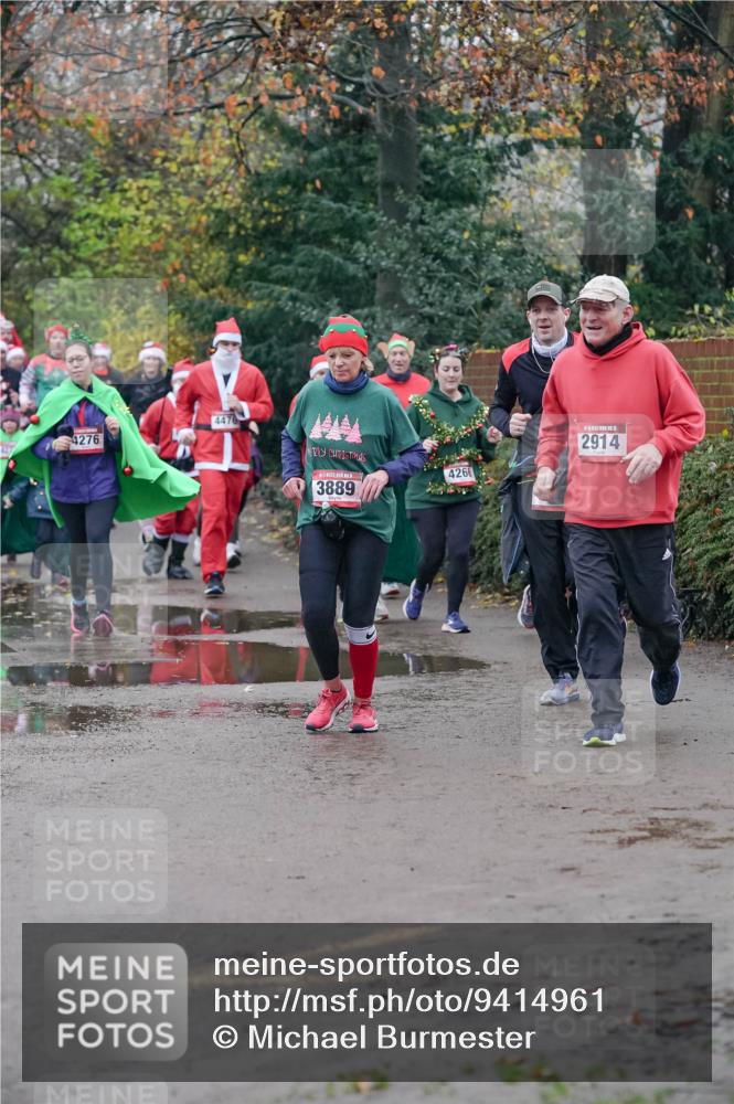 07.12.2025 - St. Pauli X-Mass-Run No. 15 Michael Burmester http://msf.ph/oto/9414961 07.12.2025 10:06:06 Laufen 4276, 4476, 3889, 2914, 4266 meine-sportfotos.de