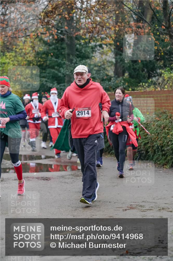 07.12.2025 - St. Pauli X-Mass-Run No. 15 Michael Burmester http://msf.ph/oto/9414968 07.12.2025 10:06:07 Laufen 15, 2914 meine-sportfotos.de