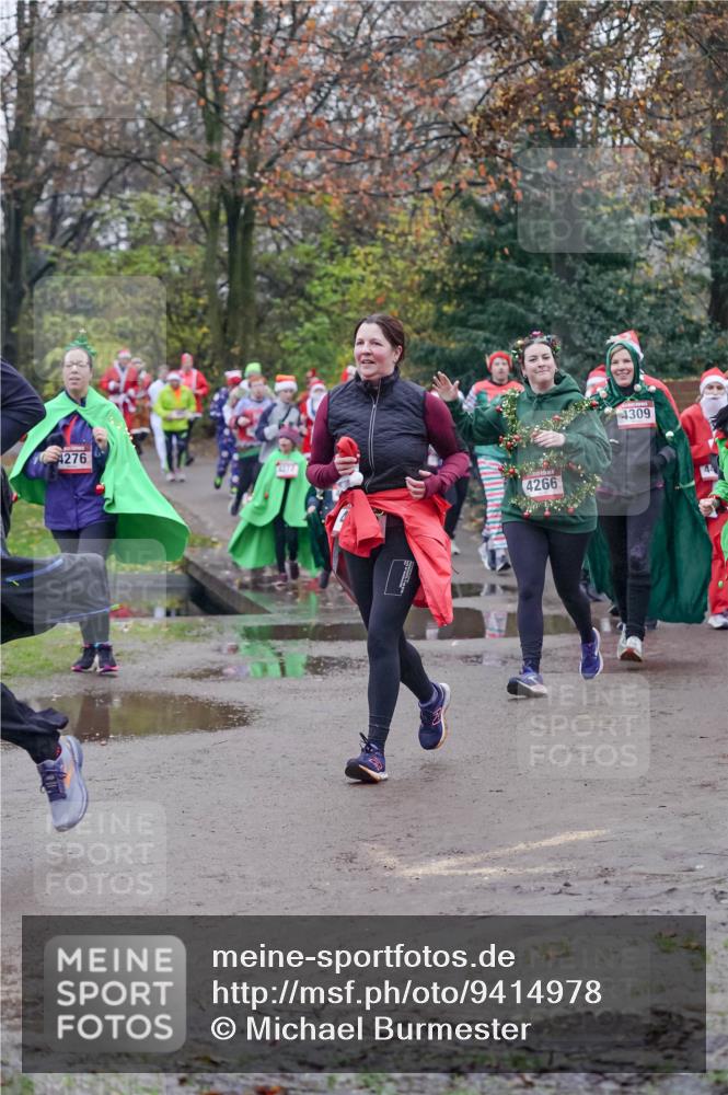 07.12.2025 - St. Pauli X-Mass-Run No. 15 Michael Burmester http://msf.ph/oto/9414978 07.12.2025 10:06:10 Laufen 4276, 4266, 4309 meine-sportfotos.de
