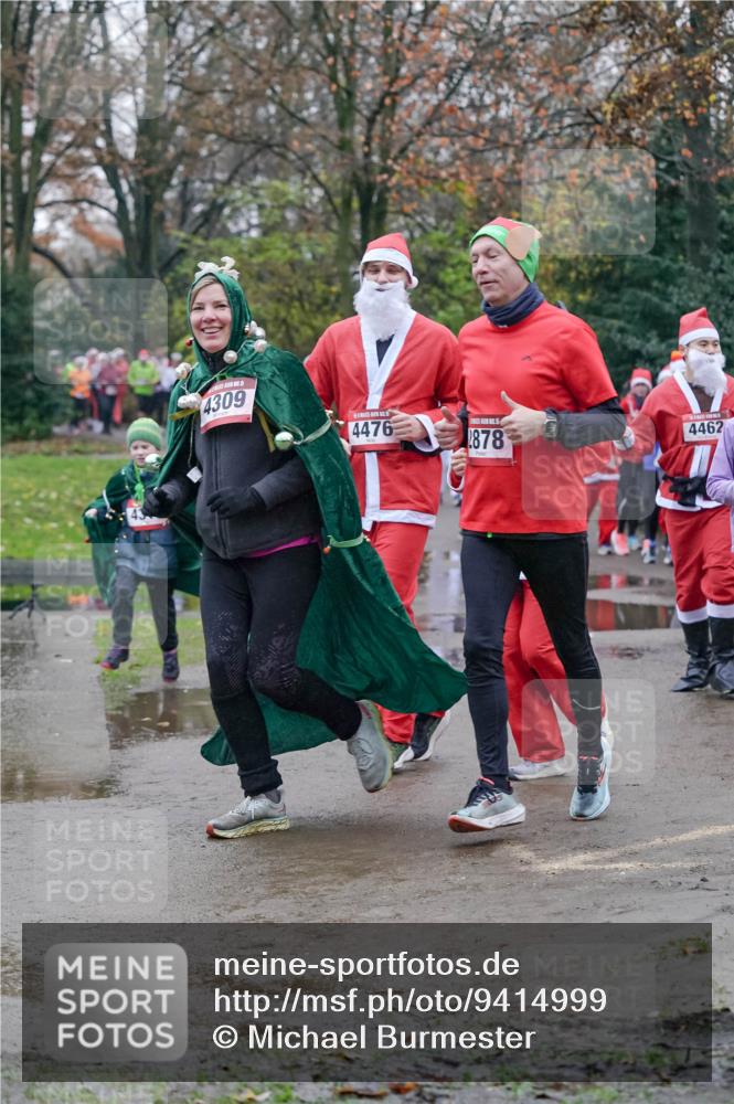 07.12.2025 - St. Pauli X-Mass-Run No. 15 Michael Burmester http://msf.ph/oto/9414999 07.12.2025 10:06:13 Laufen 4309, 4476, 878, 4462 meine-sportfotos.de
