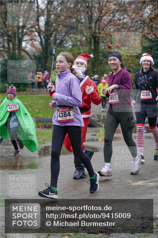 07.12.2025 - St. Pauli X-Mass-Run No. 15 Michael Burmester http://msf.ph/oto/9415009 07.12.2025 10:06:15 Laufen 4277, 15, 4384, 463, 4265 meine-sportfotos.de