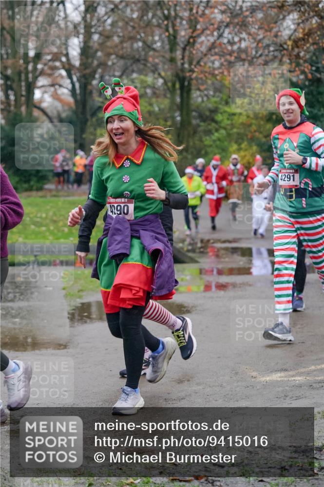 07.12.2025 - St. Pauli X-Mass-Run No. 15 Michael Burmester http://msf.ph/oto/9415016 07.12.2025 10:06:16 Laufen 15, 4190, 4291 meine-sportfotos.de