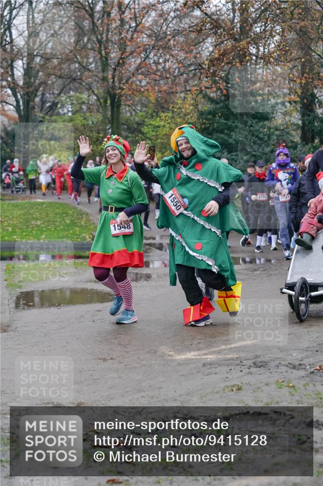 07.12.2025 - St. Pauli X-Mass-Run No. 15 Michael Burmester http://msf.ph/oto/9415128 07.12.2025 10:06:48 Laufen 1548, 1550, 4701 meine-sportfotos.de