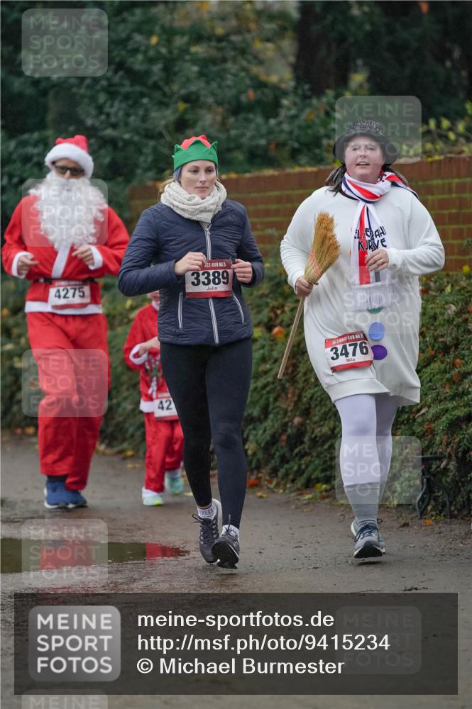 07.12.2025 - St. Pauli X-Mass-Run No. 15 Michael Burmester http://msf.ph/oto/9415234 07.12.2025 10:07:31 Laufen 4275, 5, 3389, 42, 15, 3476 meine-sportfotos.de