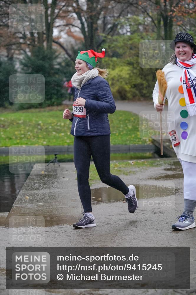 07.12.2025 - St. Pauli X-Mass-Run No. 15 Michael Burmester http://msf.ph/oto/9415245 07.12.2025 10:07:35 Laufen 3389, 3176 meine-sportfotos.de