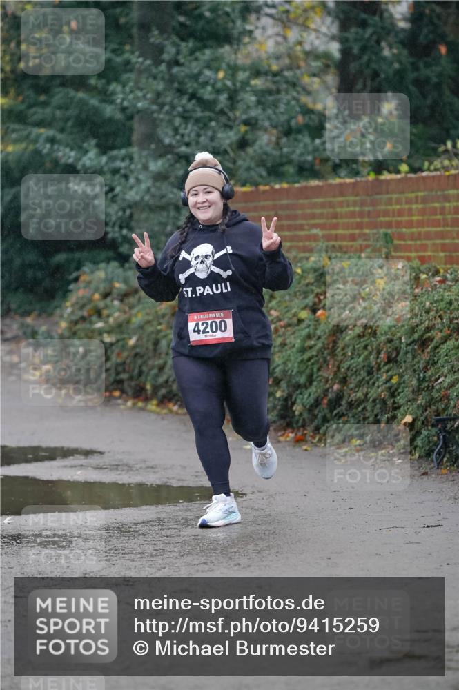 07.12.2025 - St. Pauli X-Mass-Run No. 15 Michael Burmester http://msf.ph/oto/9415259 07.12.2025 10:07:42 Laufen 15, 4200 meine-sportfotos.de