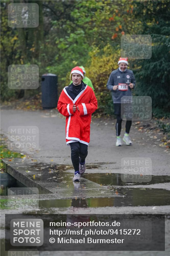 07.12.2025 - St. Pauli X-Mass-Run No. 15 Michael Burmester http://msf.ph/oto/9415272 07.12.2025 10:07:53 Laufen 735 meine-sportfotos.de