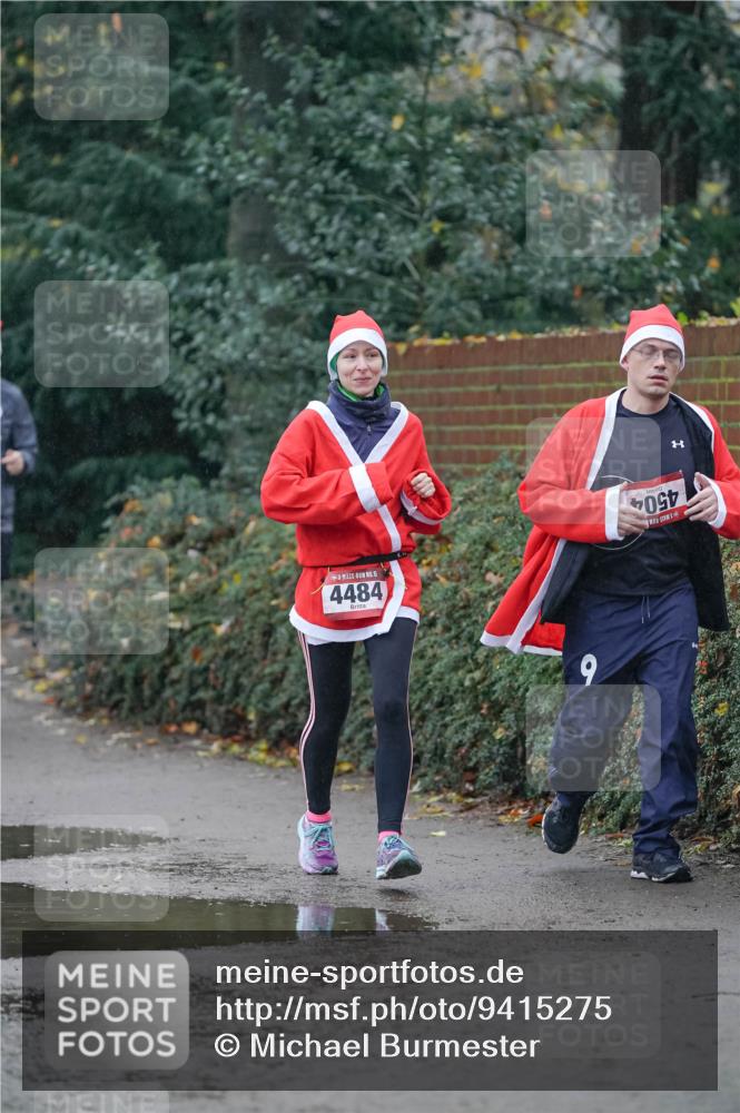 07.12.2025 - St. Pauli X-Mass-Run No. 15 Michael Burmester http://msf.ph/oto/9415275 07.12.2025 10:07:54 Laufen 15, 4484, 9, 4504 meine-sportfotos.de