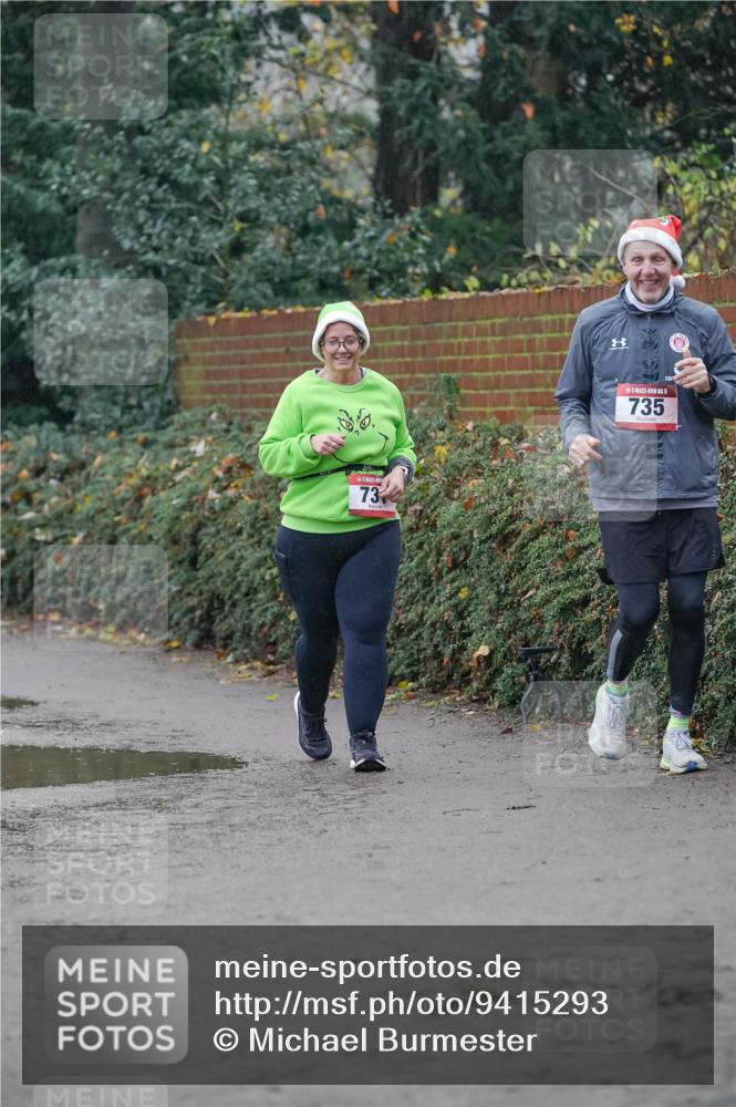 07.12.2025 - St. Pauli X-Mass-Run No. 15 Michael Burmester http://msf.ph/oto/9415293 07.12.2025 10:08:01 Laufen 73, 735 meine-sportfotos.de