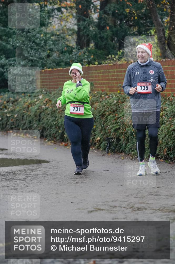 07.12.2025 - St. Pauli X-Mass-Run No. 15 Michael Burmester http://msf.ph/oto/9415297 07.12.2025 10:08:02 Laufen 731, 5, 735 meine-sportfotos.de