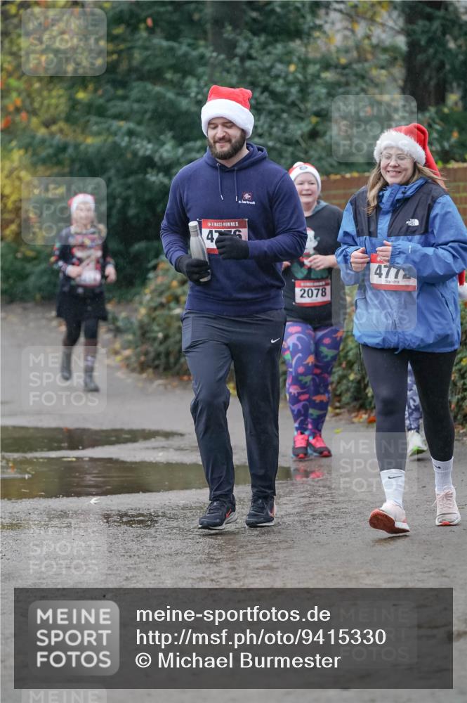 07.12.2025 - St. Pauli X-Mass-Run No. 15 Michael Burmester http://msf.ph/oto/9415330 07.12.2025 10:08:22 Laufen 15, 2078, 4772 meine-sportfotos.de
