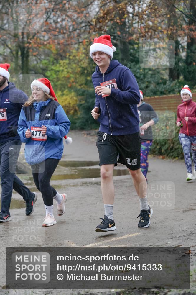 07.12.2025 - St. Pauli X-Mass-Run No. 15 Michael Burmester http://msf.ph/oto/9415333 07.12.2025 10:08:24 Laufen 6, 79, 4772 meine-sportfotos.de