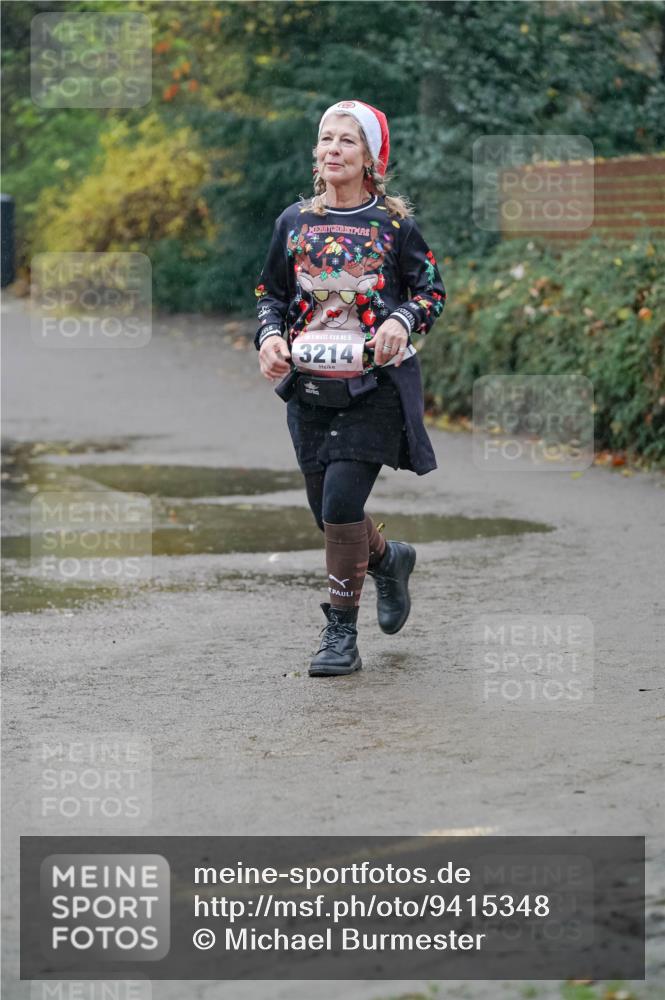 07.12.2025 - St. Pauli X-Mass-Run No. 15 Michael Burmester http://msf.ph/oto/9415348 07.12.2025 10:08:29 Laufen 15, 3214 meine-sportfotos.de