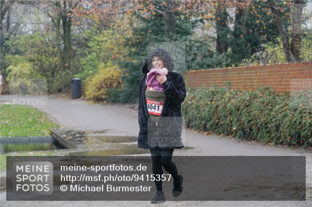 07.12.2025 - St. Pauli X-Mass-Run No. 15 Michael Burmester http://msf.ph/oto/9415357 07.12.2025 10:09:50 Laufen 15, 4041 meine-sportfotos.de