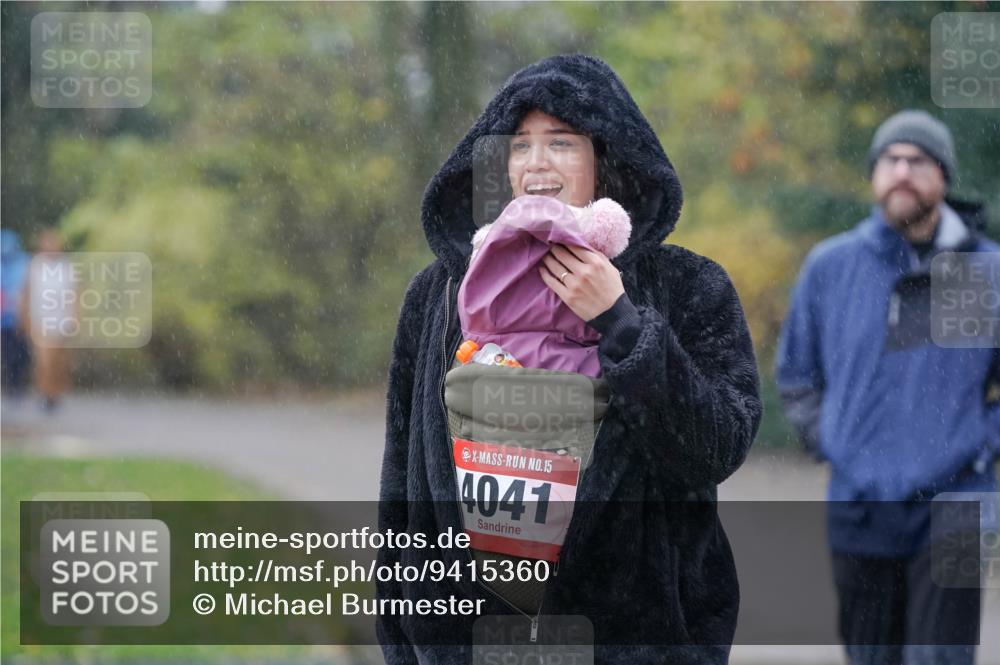 07.12.2025 - St. Pauli X-Mass-Run No. 15 Michael Burmester http://msf.ph/oto/9415360 07.12.2025 10:09:51 Laufen 15, 4041 meine-sportfotos.de