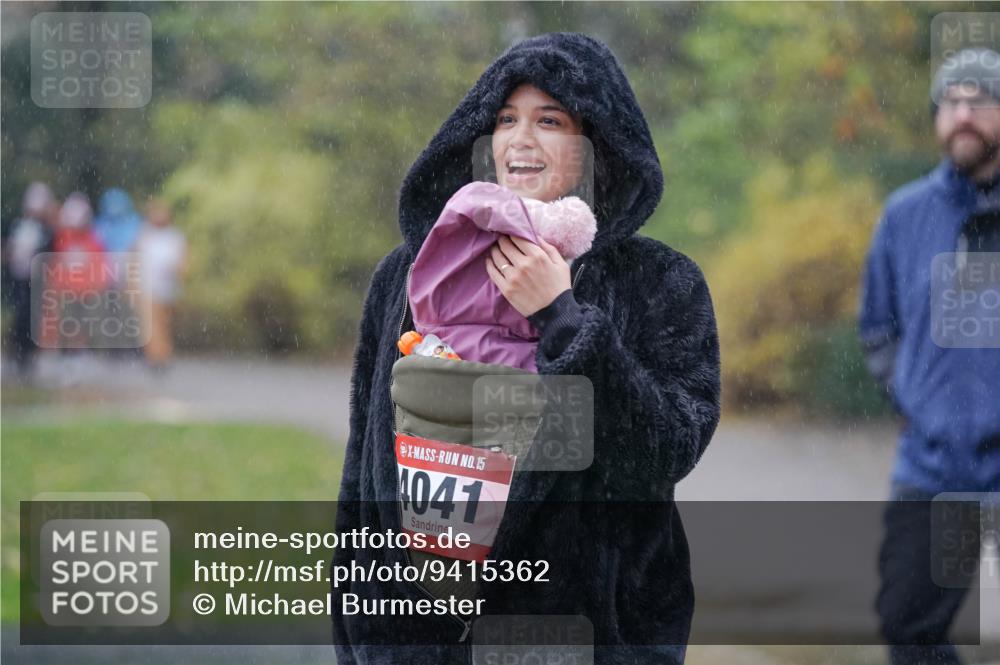 07.12.2025 - St. Pauli X-Mass-Run No. 15 Michael Burmester http://msf.ph/oto/9415362 07.12.2025 10:09:51 Laufen 15, 4041 meine-sportfotos.de
