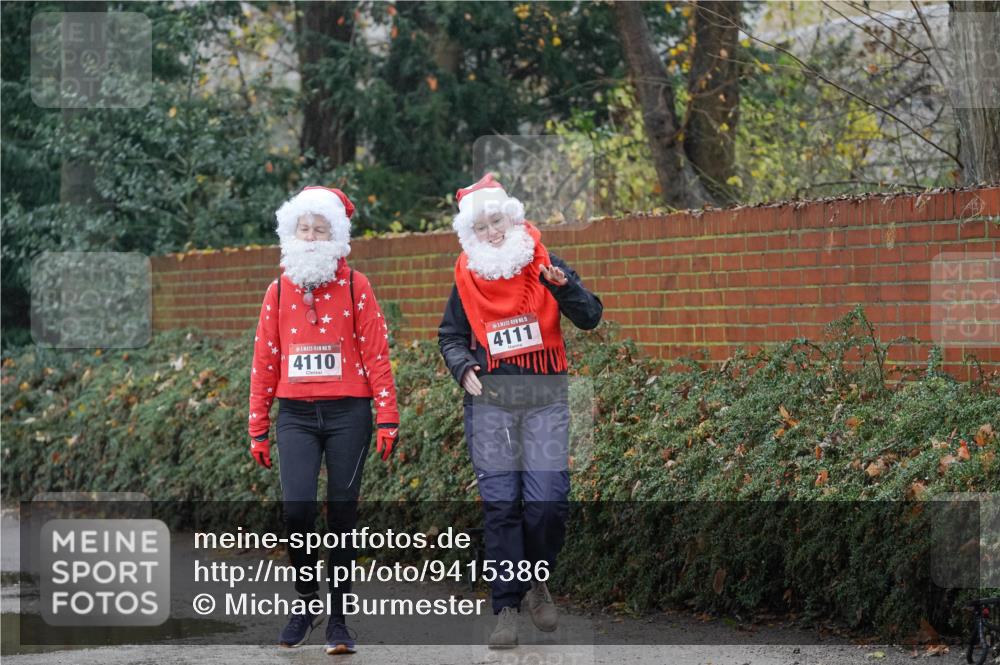 07.12.2025 - St. Pauli X-Mass-Run No. 15 Michael Burmester http://msf.ph/oto/9415386 07.12.2025 10:11:35 Laufen 25, 4110, 15, 4111 meine-sportfotos.de