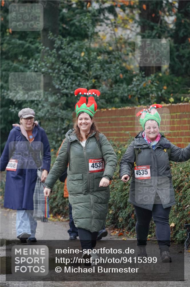 07.12.2025 - St. Pauli X-Mass-Run No. 15 Michael Burmester http://msf.ph/oto/9415399 07.12.2025 10:12:19 Laufen 4537, 15, 4535 meine-sportfotos.de