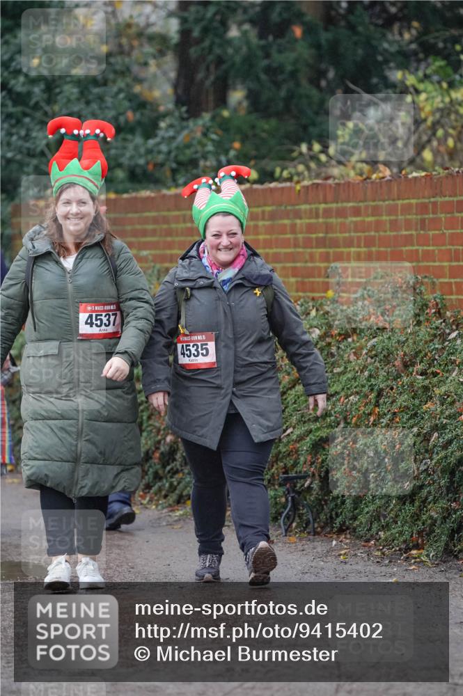 07.12.2025 - St. Pauli X-Mass-Run No. 15 Michael Burmester http://msf.ph/oto/9415402 07.12.2025 10:12:20 Laufen 5, 4537, 15, 4535 meine-sportfotos.de