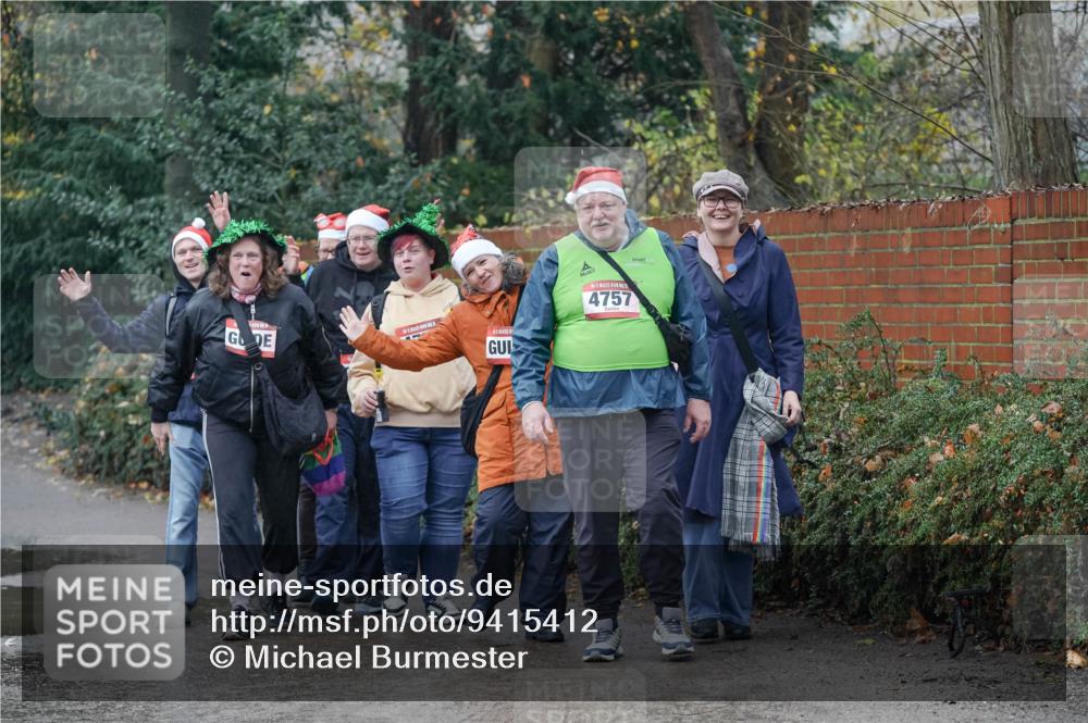 07.12.2025 - St. Pauli X-Mass-Run No. 15 Michael Burmester http://msf.ph/oto/9415412 07.12.2025 10:12:34 Laufen 4757 meine-sportfotos.de