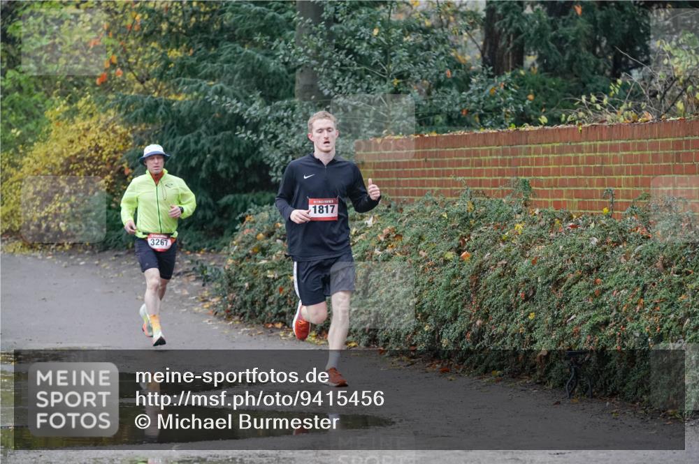 07.12.2025 - St. Pauli X-Mass-Run No. 15 Michael Burmester http://msf.ph/oto/9415456 07.12.2025 10:18:15 Laufen 3267, 1817 meine-sportfotos.de