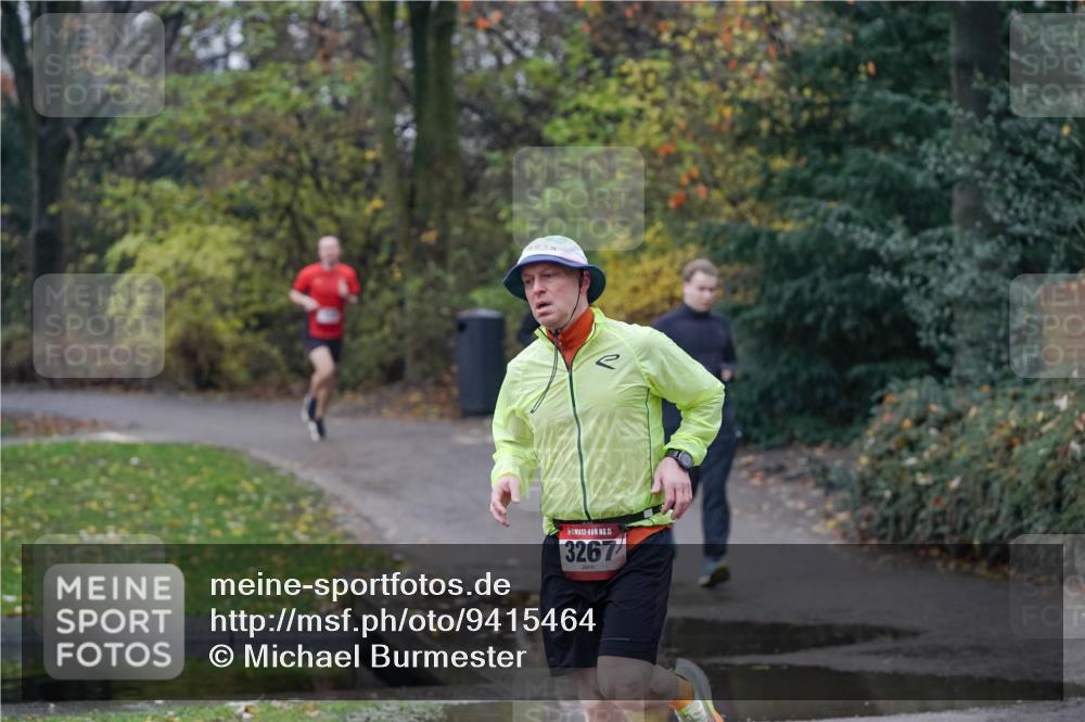 07.12.2025 - St. Pauli X-Mass-Run No. 15 Michael Burmester http://msf.ph/oto/9415464 07.12.2025 10:18:18 Laufen 15, 3267 meine-sportfotos.de