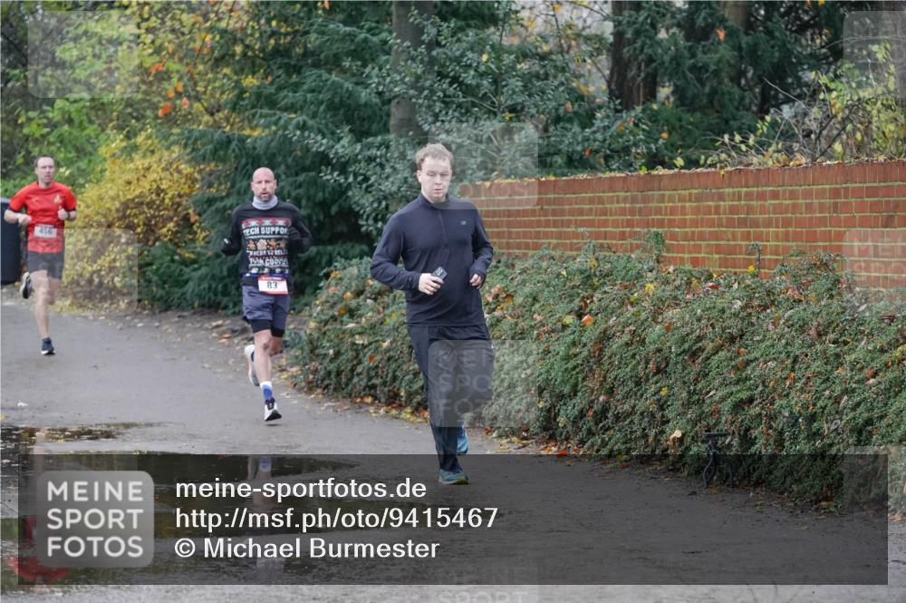07.12.2025 - St. Pauli X-Mass-Run No. 15 Michael Burmester http://msf.ph/oto/9415467 07.12.2025 10:18:20 Laufen 456, 83 meine-sportfotos.de
