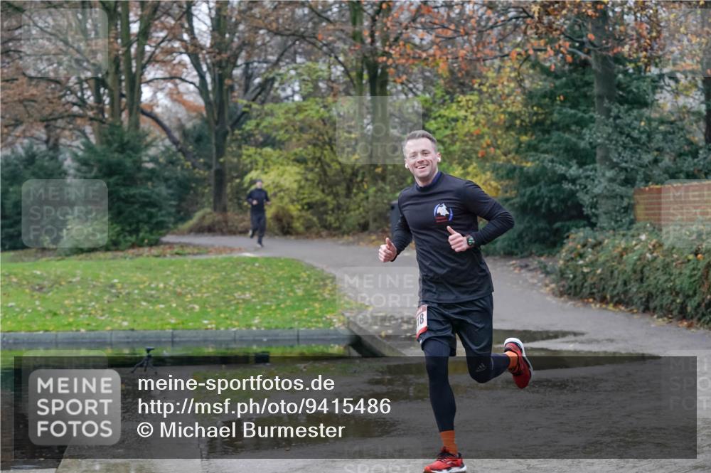 07.12.2025 - St. Pauli X-Mass-Run No. 15 Michael Burmester http://msf.ph/oto/9415486 07.12.2025 10:18:35 Laufen 18 meine-sportfotos.de