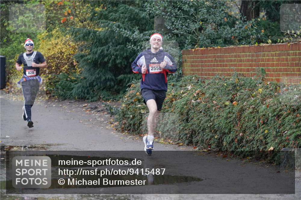 07.12.2025 - St. Pauli X-Mass-Run No. 15 Michael Burmester http://msf.ph/oto/9415487 07.12.2025 10:18:56 Laufen 828, 2558 meine-sportfotos.de