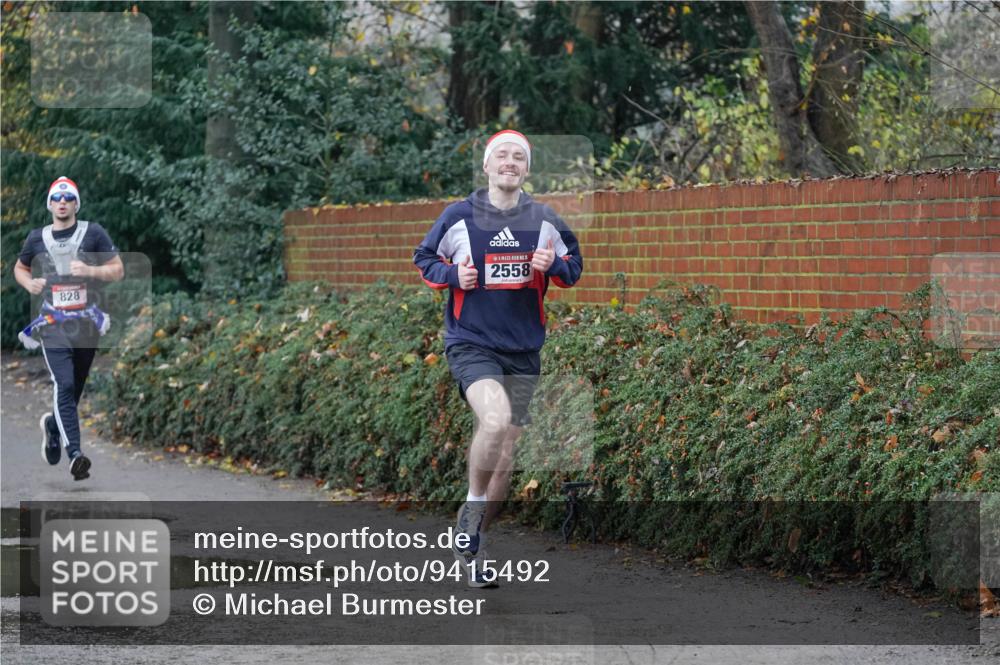 07.12.2025 - St. Pauli X-Mass-Run No. 15 Michael Burmester http://msf.ph/oto/9415492 07.12.2025 10:18:58 Laufen 828, 5, 2558 meine-sportfotos.de