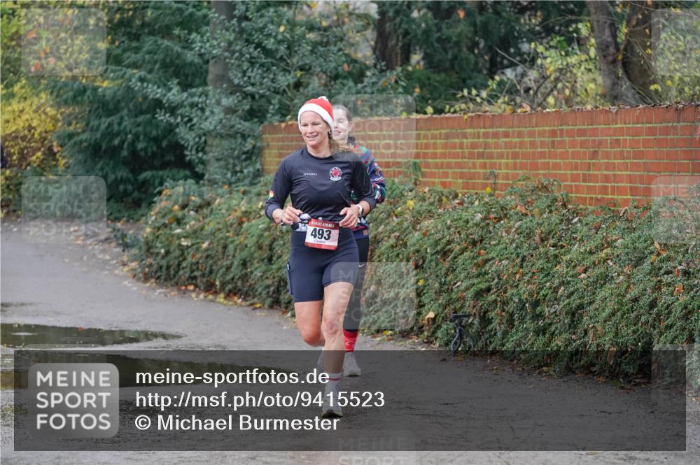 07.12.2025 - St. Pauli X-Mass-Run No. 15 Michael Burmester http://msf.ph/oto/9415523 07.12.2025 10:19:15 Laufen 493 meine-sportfotos.de