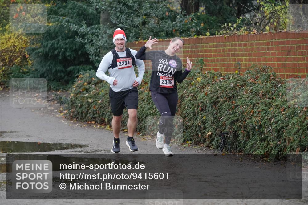 07.12.2025 - St. Pauli X-Mass-Run No. 15 Michael Burmester http://msf.ph/oto/9415601 07.12.2025 10:19:54 Laufen 42, 2351, 2349 meine-sportfotos.de