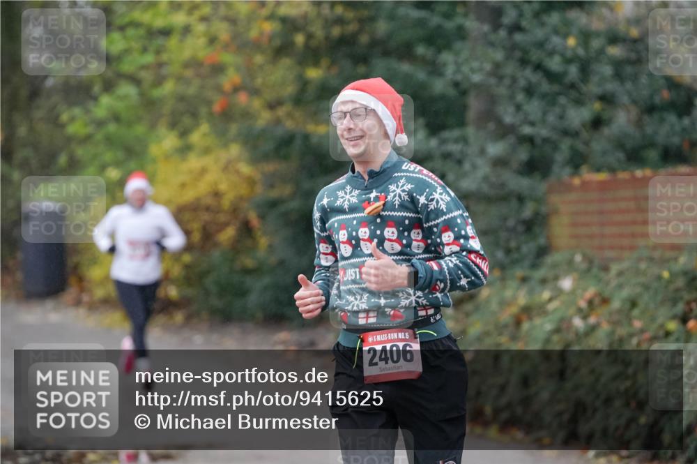 07.12.2025 - St. Pauli X-Mass-Run No. 15 Michael Burmester http://msf.ph/oto/9415625 07.12.2025 10:20:12 Laufen 15, 2406 meine-sportfotos.de