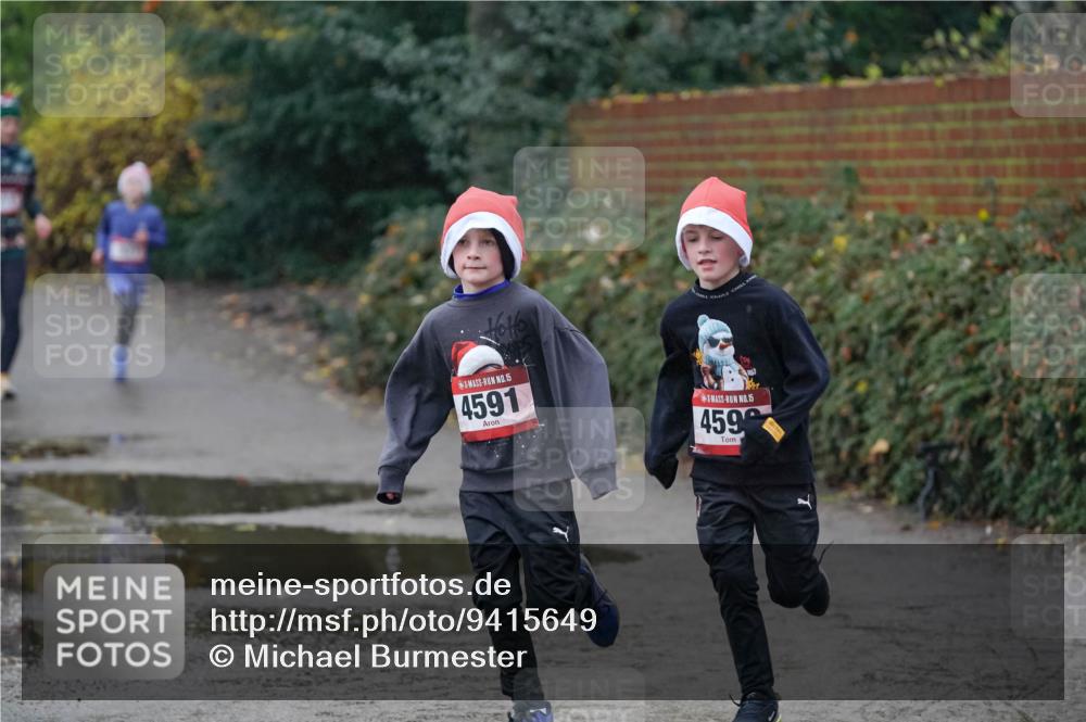 07.12.2025 - St. Pauli X-Mass-Run No. 15 Michael Burmester http://msf.ph/oto/9415649 07.12.2025 10:20:22 Laufen 15, 4591, 15, 459 meine-sportfotos.de