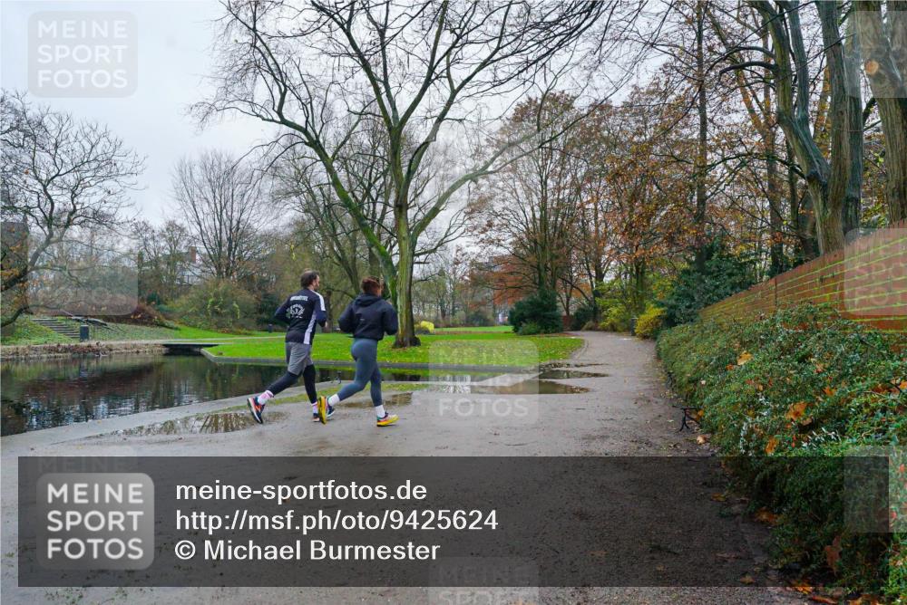 07.12.2025 - St. Pauli X-Mass-Run No. 15 Michael Burmester http://msf.ph/oto/9425624 07.12.2025 09:16:03 Laufen  meine-sportfotos.de
