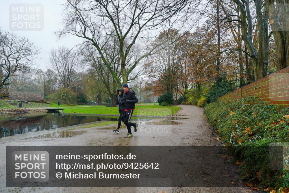 07.12.2025 - St. Pauli X-Mass-Run No. 15 Michael Burmester http://msf.ph/oto/9425642 07.12.2025 09:34:08 Laufen  meine-sportfotos.de