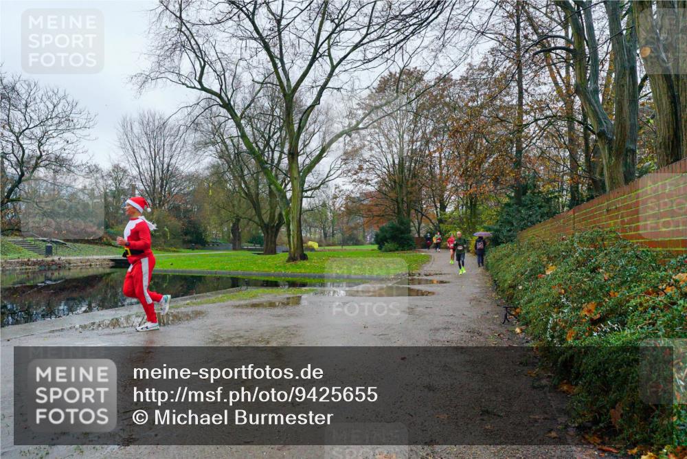 07.12.2025 - St. Pauli X-Mass-Run No. 15 Michael Burmester http://msf.ph/oto/9425655 07.12.2025 09:37:06 Laufen  meine-sportfotos.de