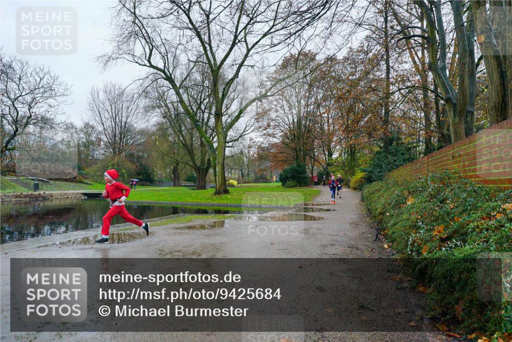 07.12.2025 - St. Pauli X-Mass-Run No. 15 Michael Burmester http://msf.ph/oto/9425684 07.12.2025 09:38:24 Laufen  meine-sportfotos.de