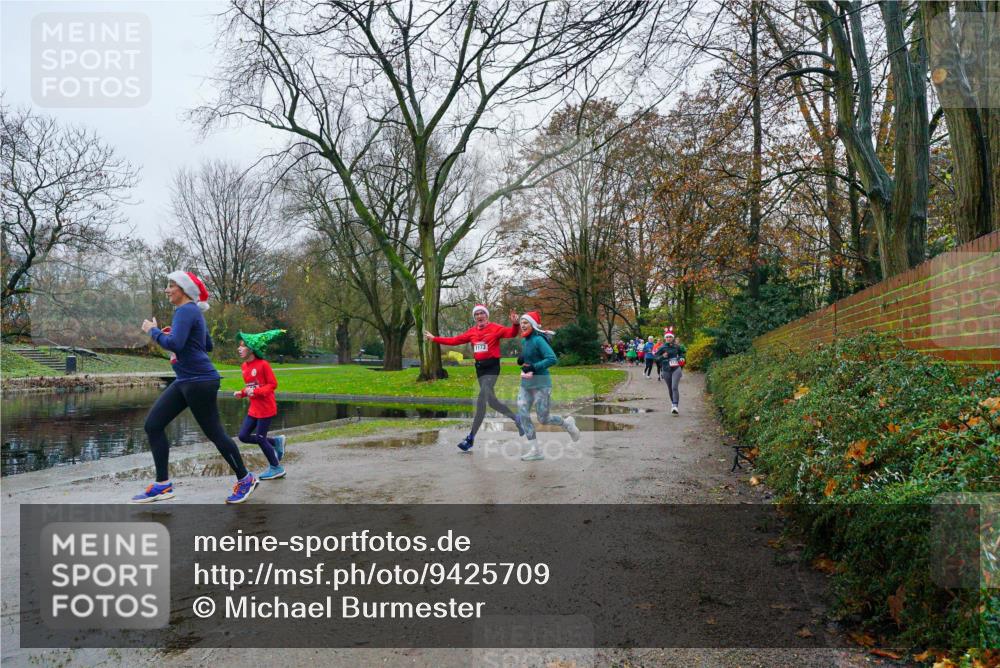 07.12.2025 - St. Pauli X-Mass-Run No. 15 Michael Burmester http://msf.ph/oto/9425709 07.12.2025 09:39:55 Laufen 1173 meine-sportfotos.de