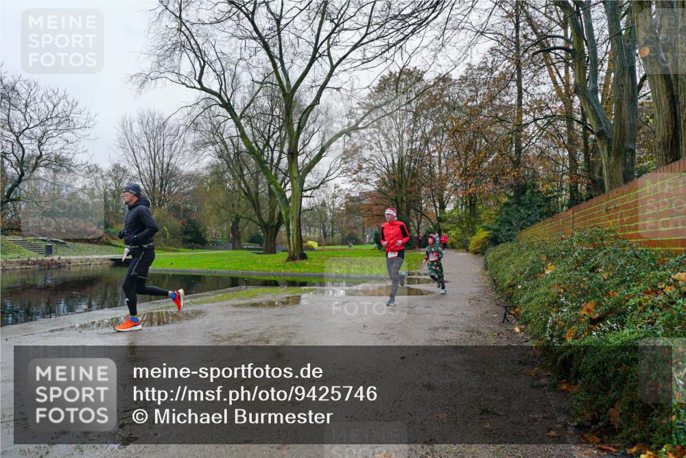 07.12.2025 - St. Pauli X-Mass-Run No. 15 Michael Burmester http://msf.ph/oto/9425746 07.12.2025 09:40:46 Laufen 3320 meine-sportfotos.de