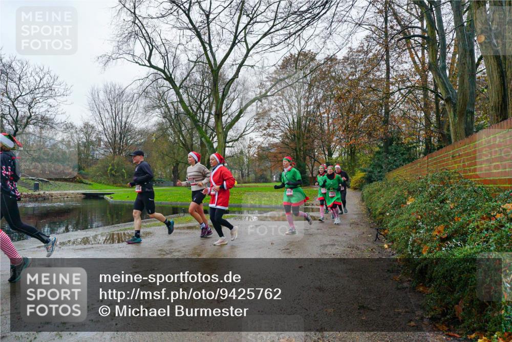 07.12.2025 - St. Pauli X-Mass-Run No. 15 Michael Burmester http://msf.ph/oto/9425762 07.12.2025 09:41:22 Laufen 1354 meine-sportfotos.de