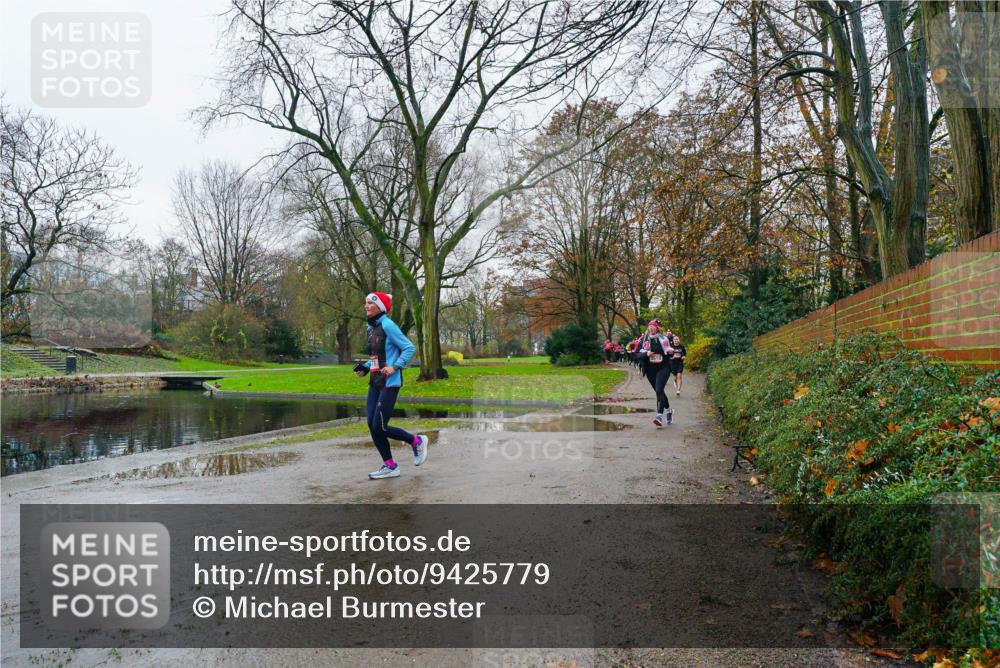 07.12.2025 - St. Pauli X-Mass-Run No. 15 Michael Burmester http://msf.ph/oto/9425779 07.12.2025 09:41:53 Laufen  meine-sportfotos.de