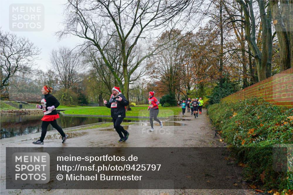 07.12.2025 - St. Pauli X-Mass-Run No. 15 Michael Burmester http://msf.ph/oto/9425797 07.12.2025 09:42:19 Laufen 460 meine-sportfotos.de