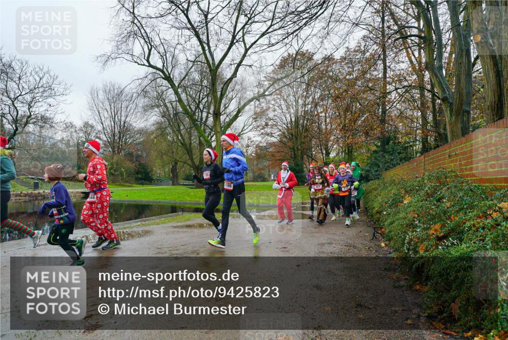 07.12.2025 - St. Pauli X-Mass-Run No. 15 Michael Burmester http://msf.ph/oto/9425823 07.12.2025 09:42:59 Laufen 189, 186 meine-sportfotos.de