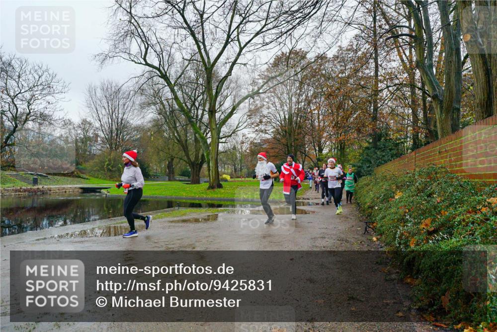 07.12.2025 - St. Pauli X-Mass-Run No. 15 Michael Burmester http://msf.ph/oto/9425831 07.12.2025 09:43:09 Laufen 466 meine-sportfotos.de