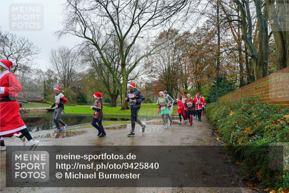 07.12.2025 - St. Pauli X-Mass-Run No. 15 Michael Burmester http://msf.ph/oto/9425840 07.12.2025 09:43:18 Laufen 950 meine-sportfotos.de
